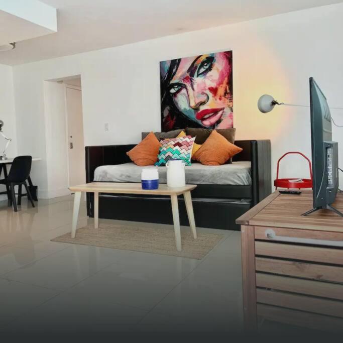 Groveo4 10 Min From The Beach Miami Exterior photo